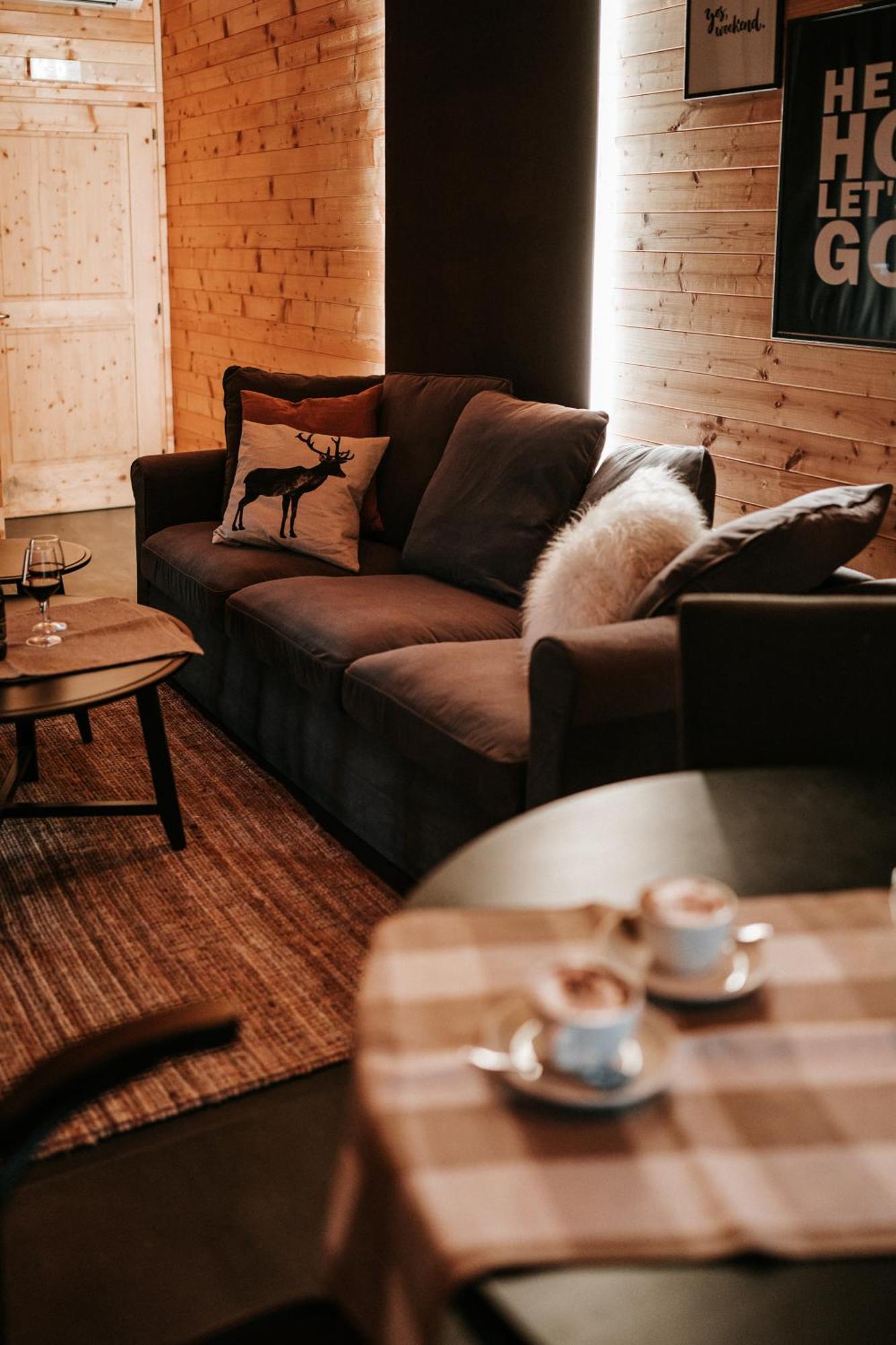 L'Anfora Country Club Bed and Breakfast Basciano Eksteriør billede